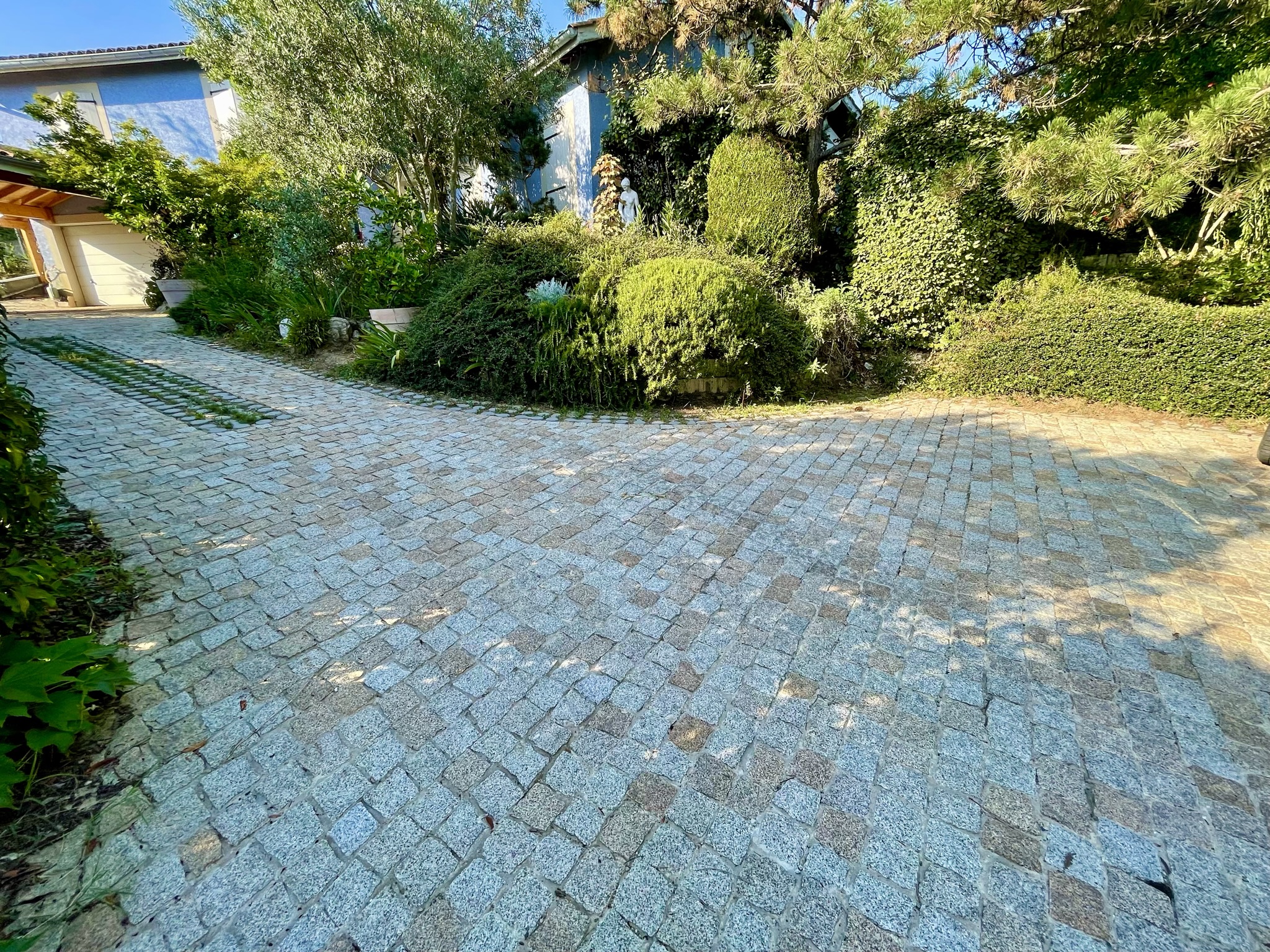 Aménagement allée maison - Pavés