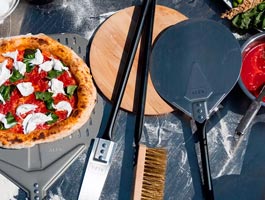 Les accessoires pour fours à pizzas exterieurs Chez Rodet Paysages